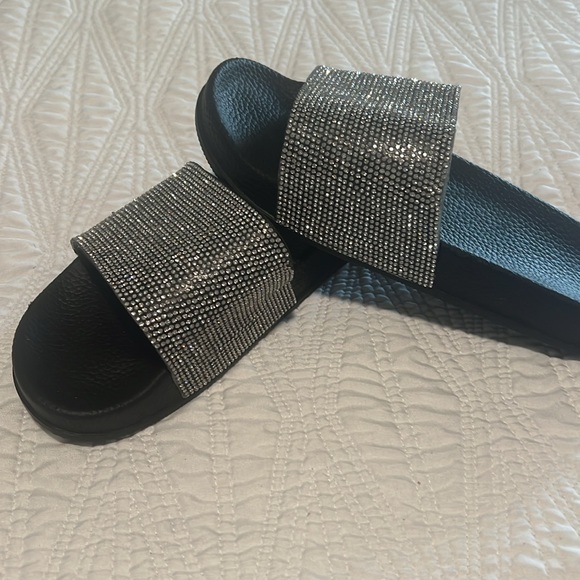 Sliders - Picture 3 of 3